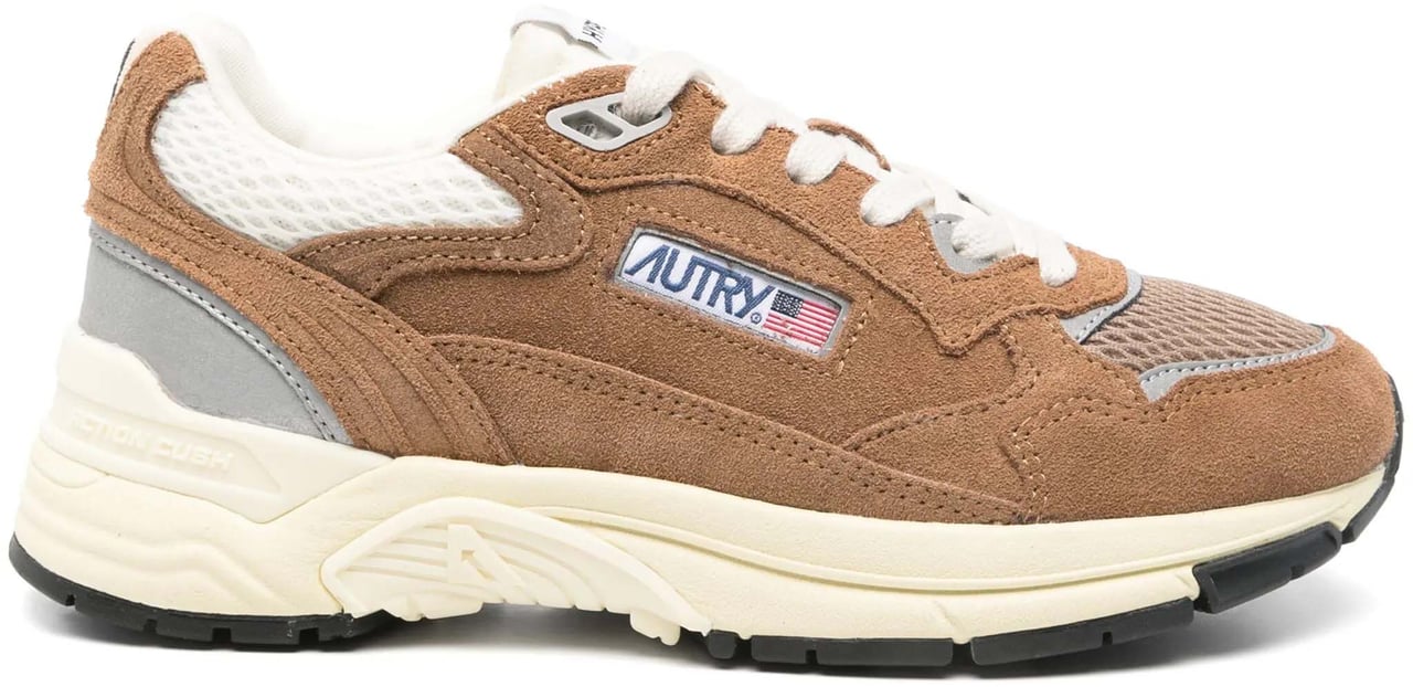 Autry Sneakers Cigarsilver Zilver