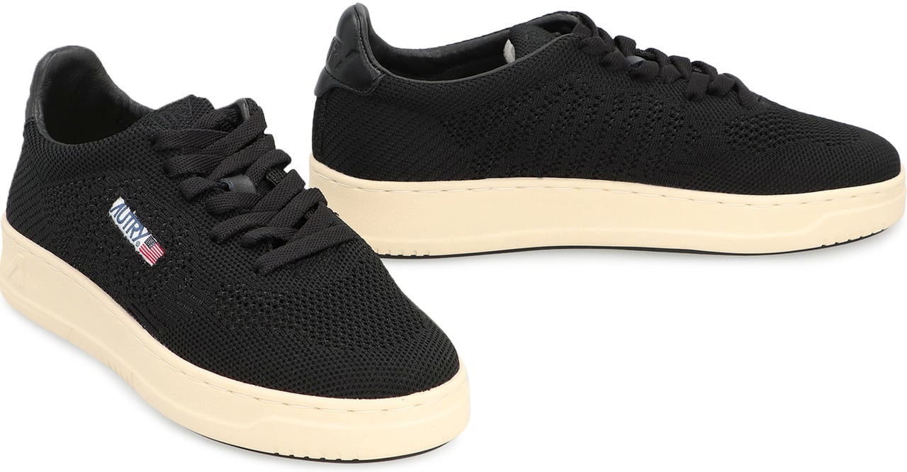 Autry Medalist Easeknit Low-top sneakers Zwart