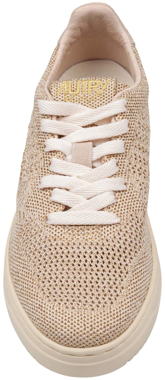 Autry Autry easeknit low knit sneakers in sand and gold Zilver