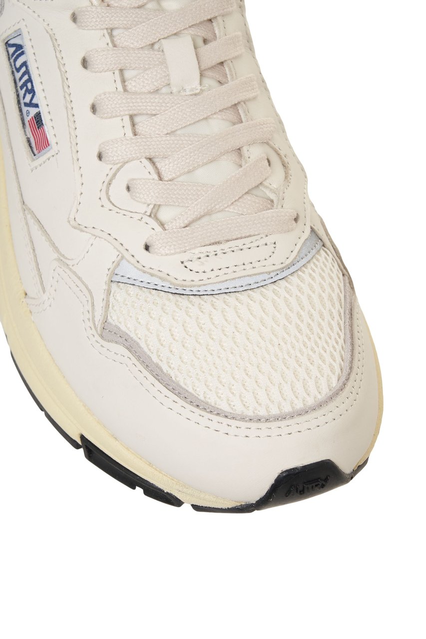 Autry Sneakers 'Hyperway Low' Wit