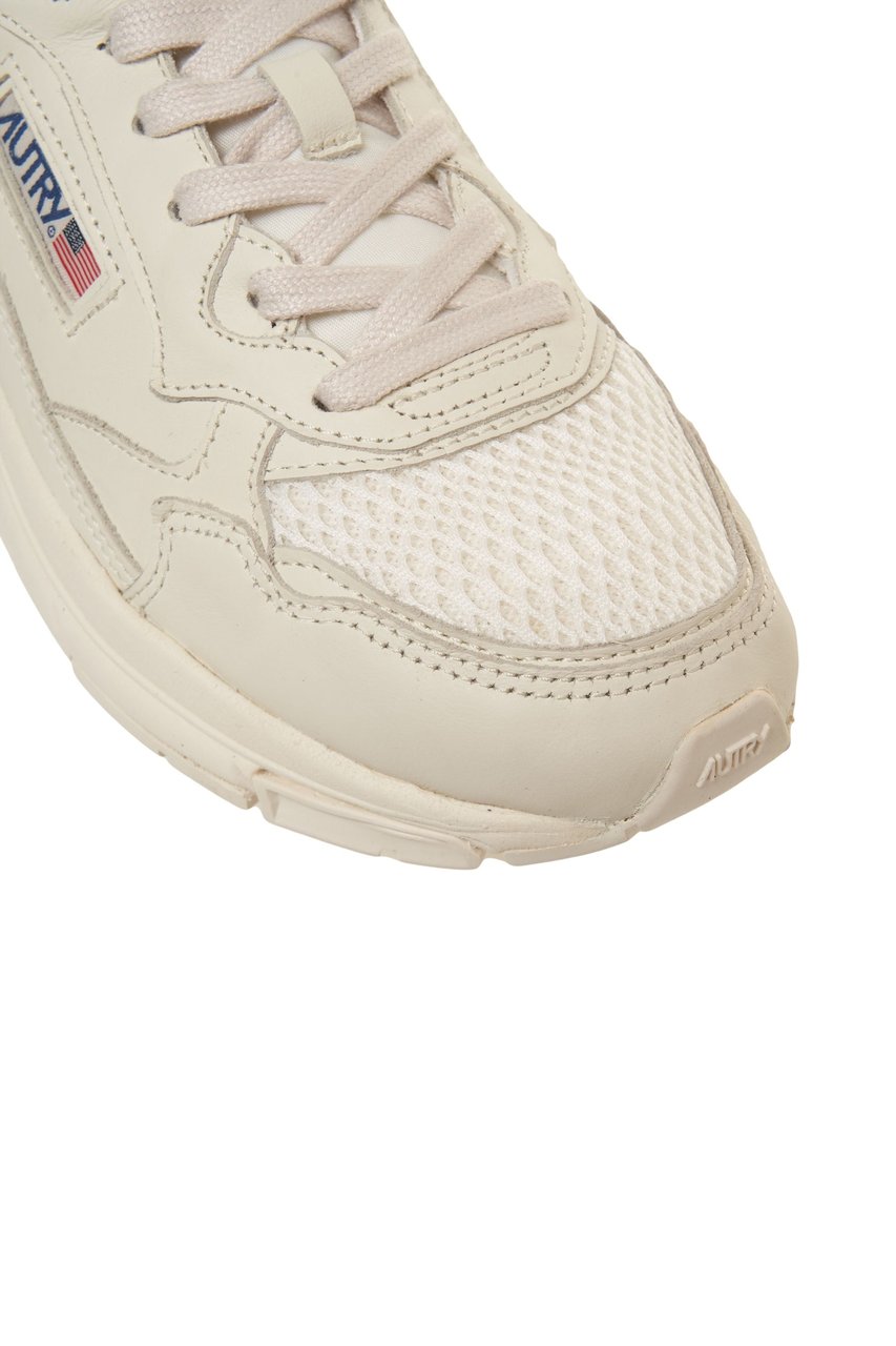 Autry Sneakers 'Hyperway' Wit