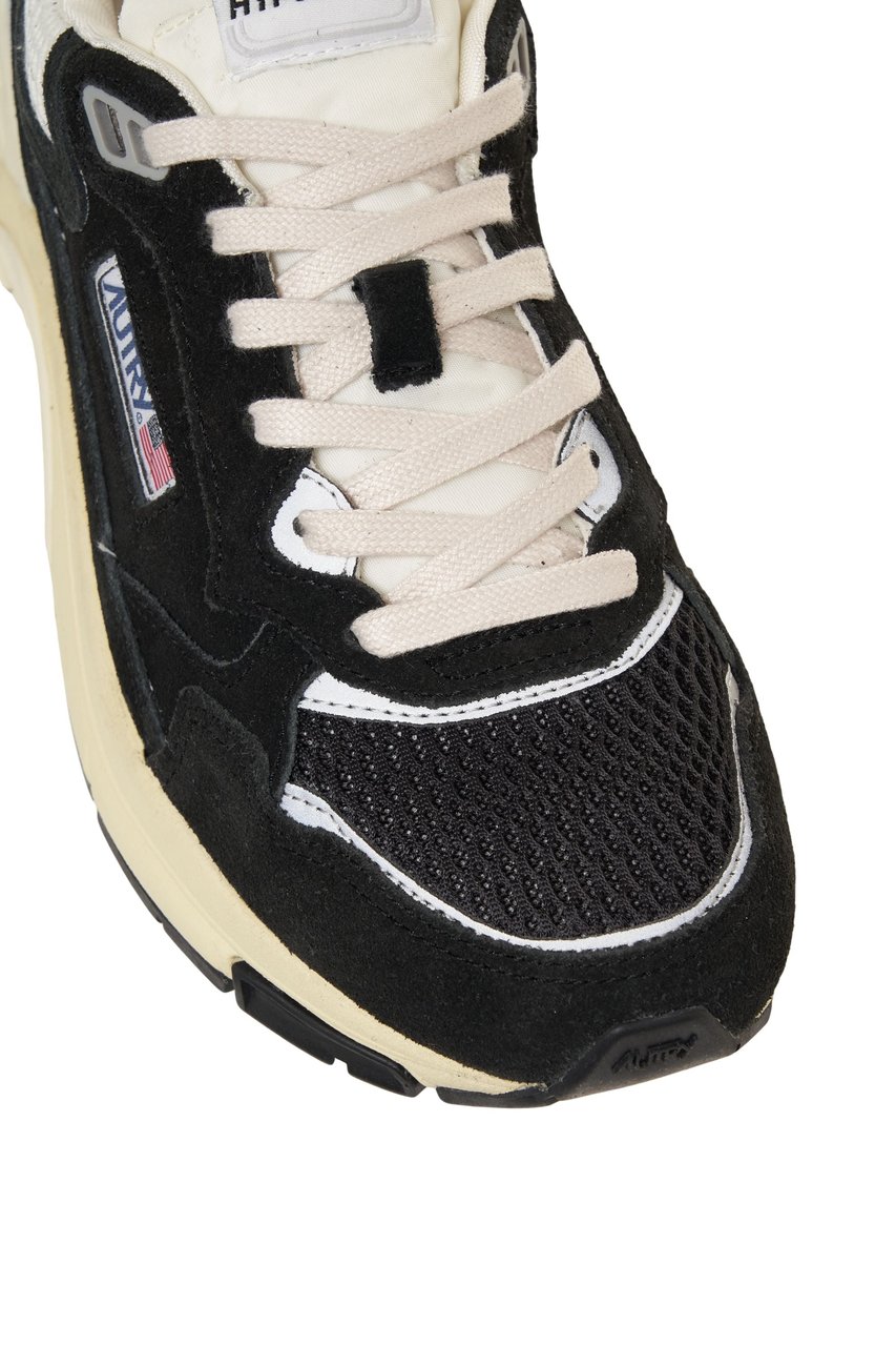 Autry Sneakers 'Hyperway Low' Zwart