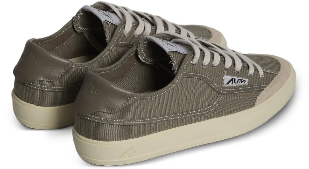 Autry Sneakers Green Donkergroen