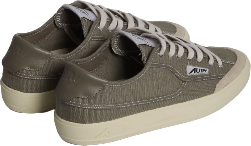 Autry Sneakers Green Donkergroen