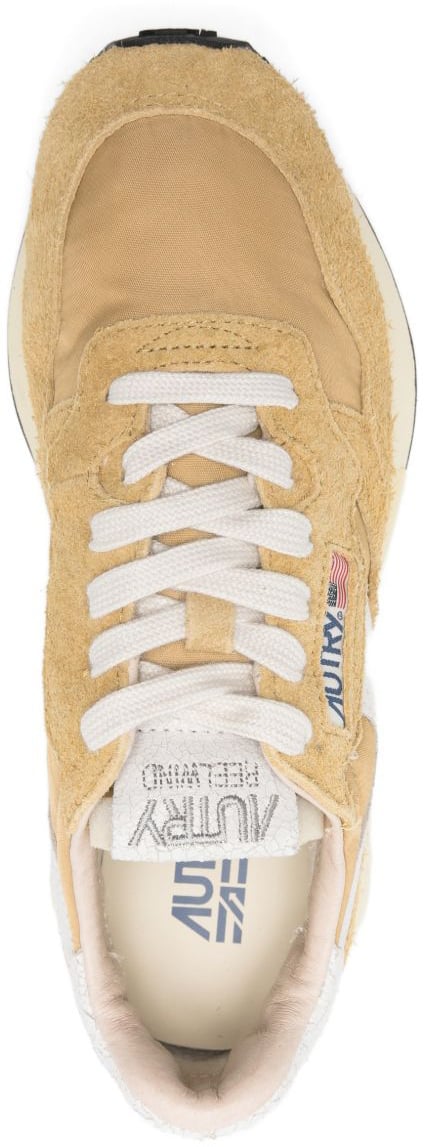 Autry Sneakers Mustard Geel