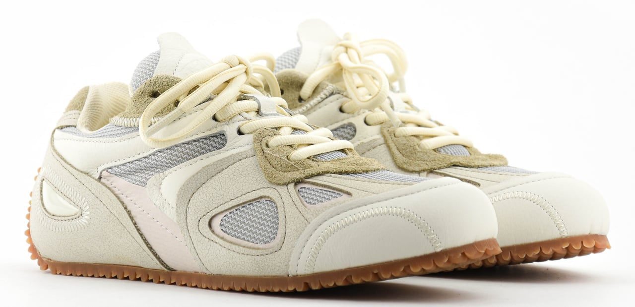 Axel Arigato Slow Runner Off White Gum Beige