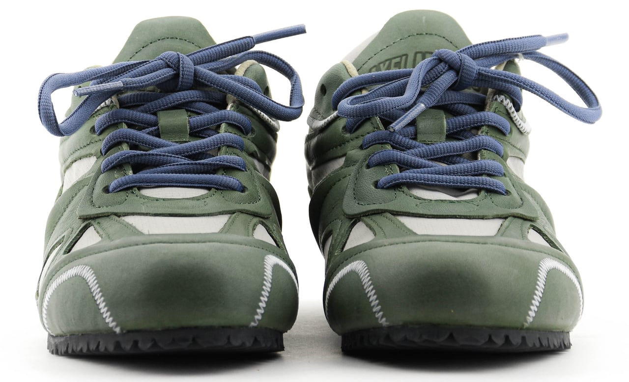 Axel Arigato Slow Runner Dark Green Black Groen