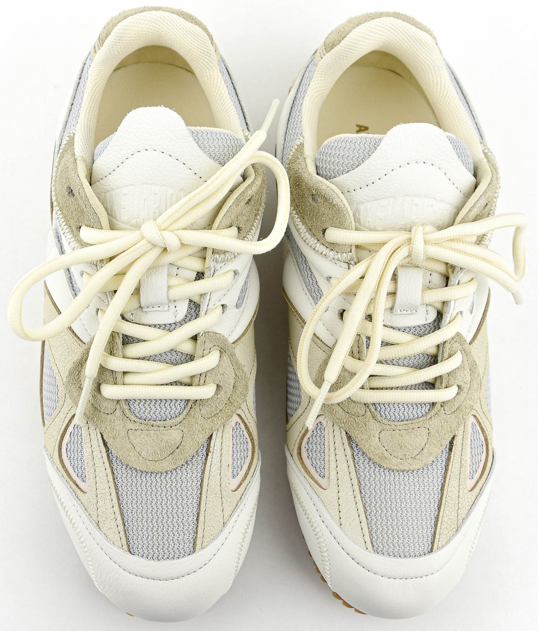 Axel Arigato Slow Runner Offwhite Wit