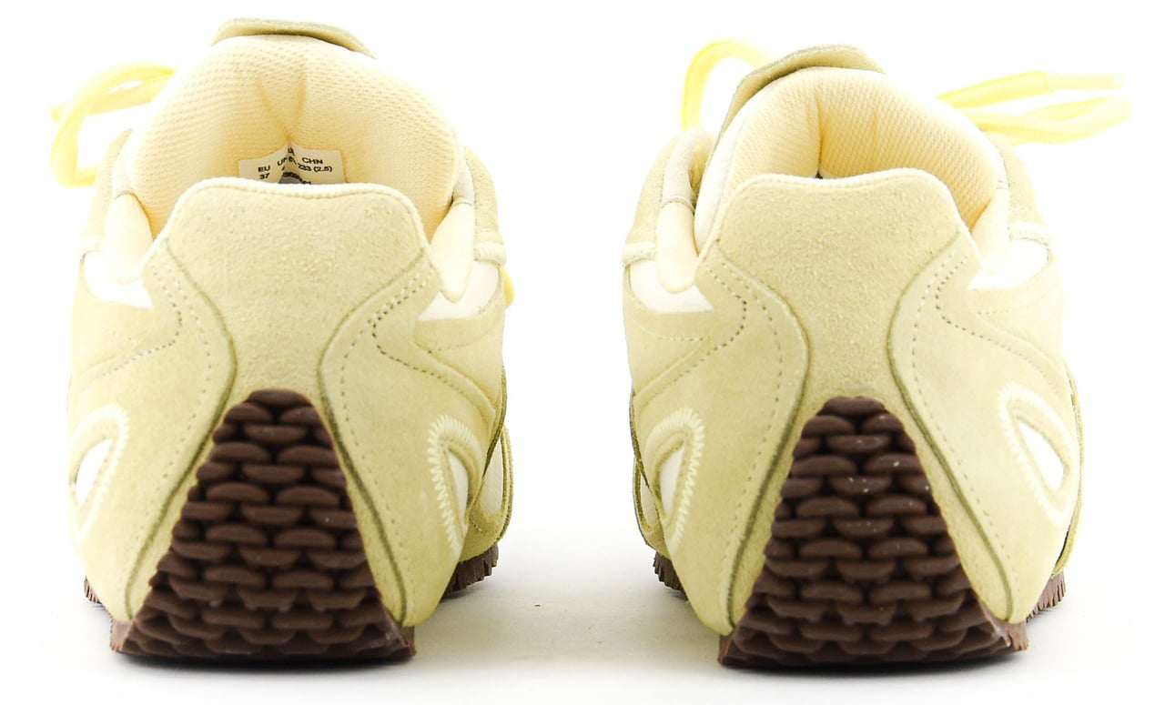 Axel Arigato Slow Runner Light Yellow Geel