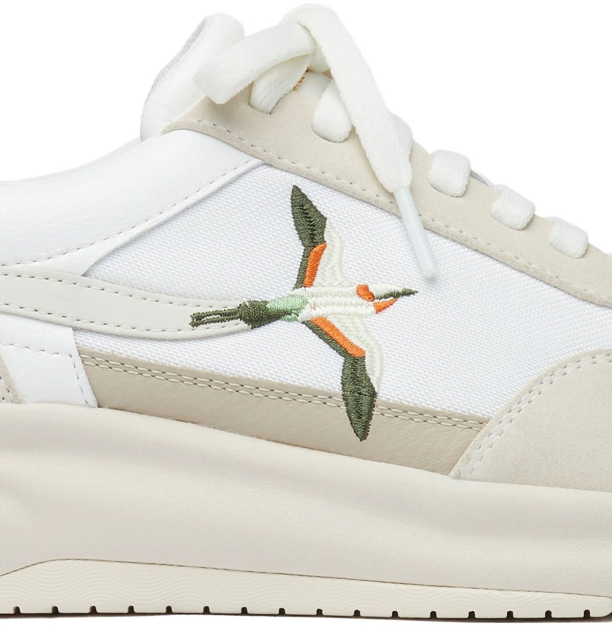 Axel Arigato Sneakers White Beige Wit