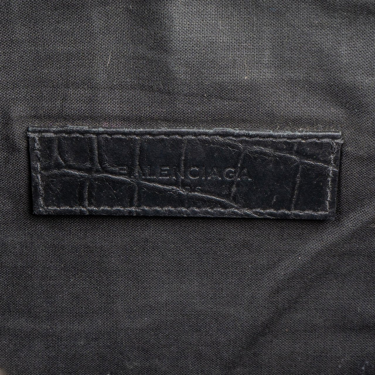 Balenciaga Balenciaga Crocodile Embossed Classic Clutch Zwart