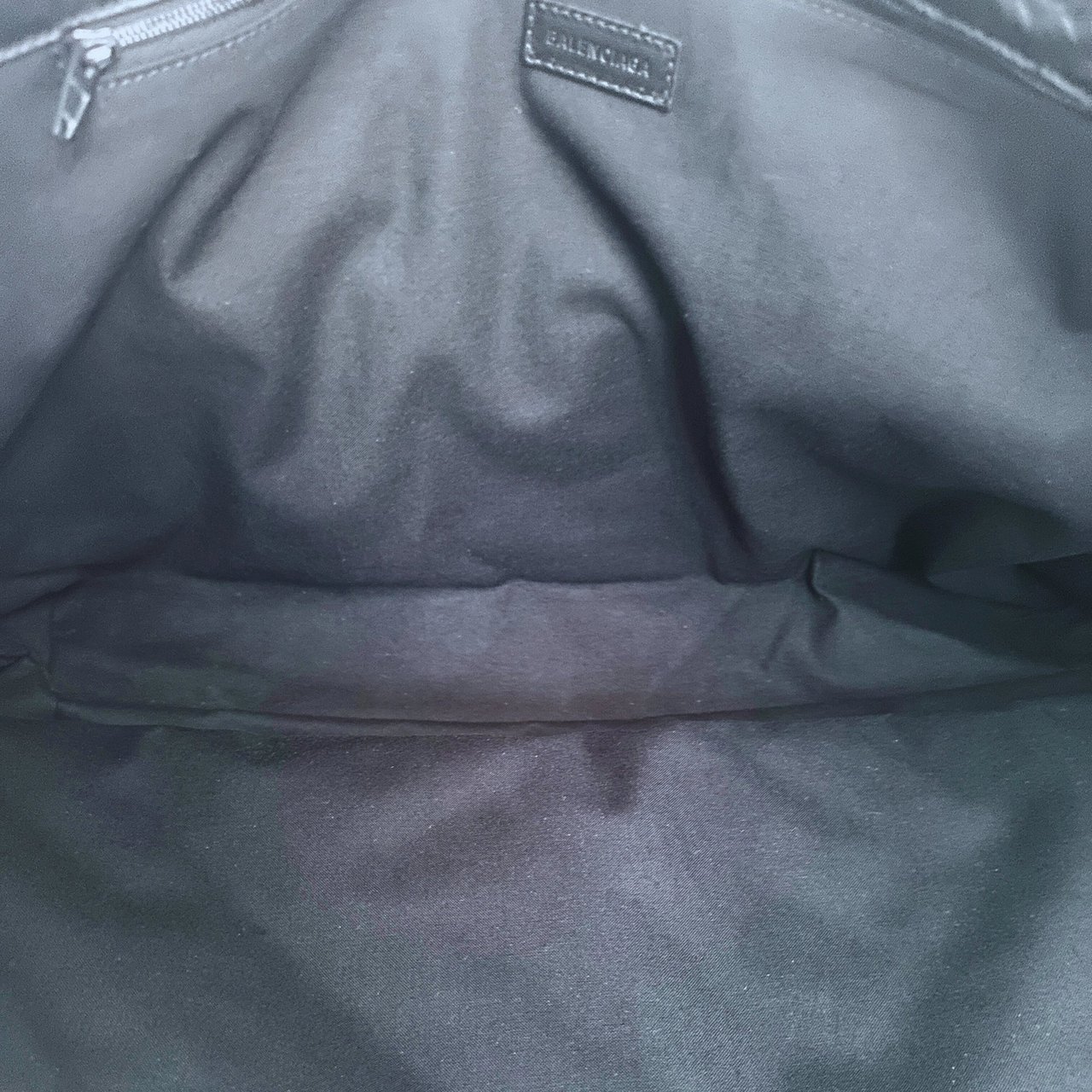 Balenciaga Balenciaga Shopper Crush East-West Large Kalbsleder / neuwertig Divers