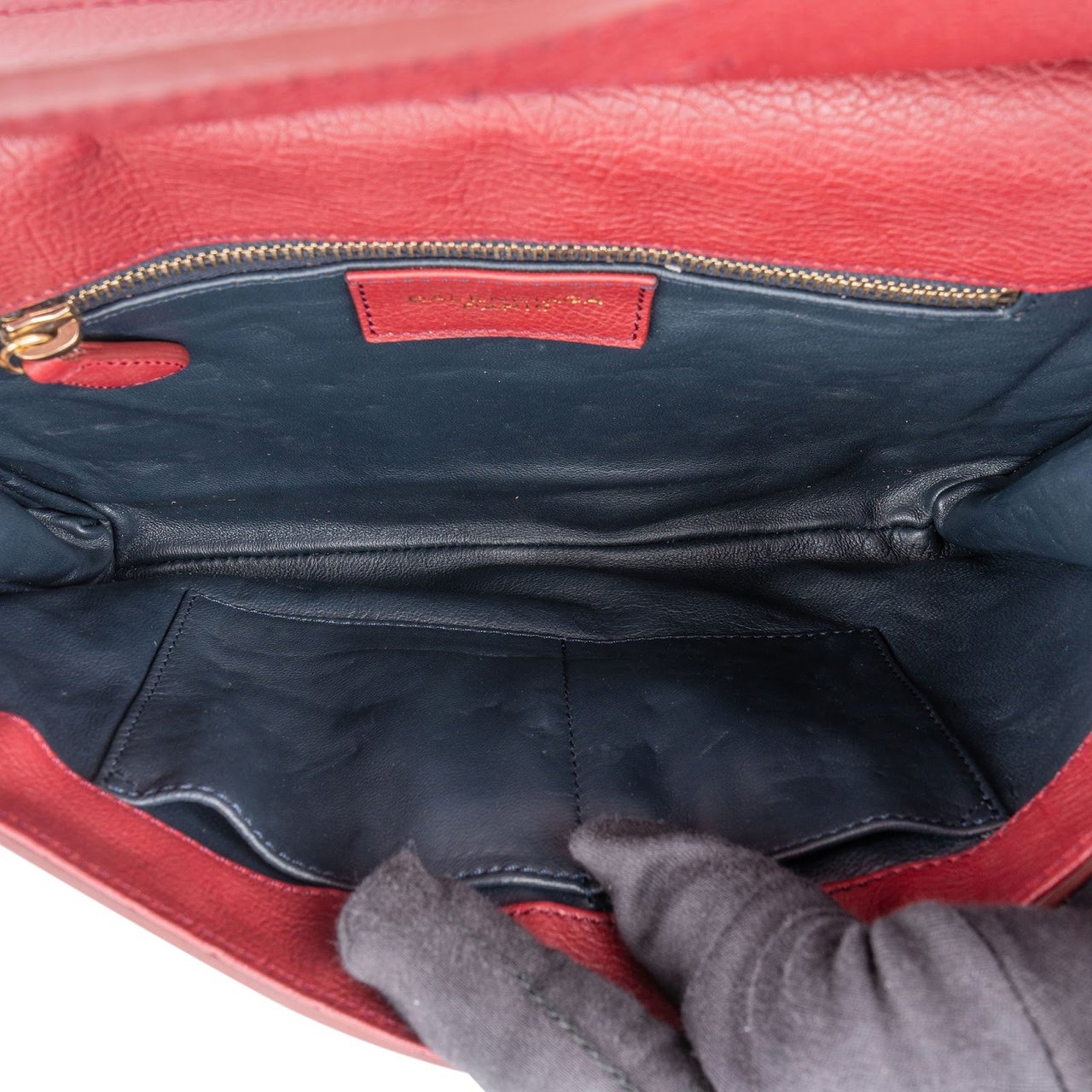 Balenciaga Pebbled Leather Toggle Clutch Rood
