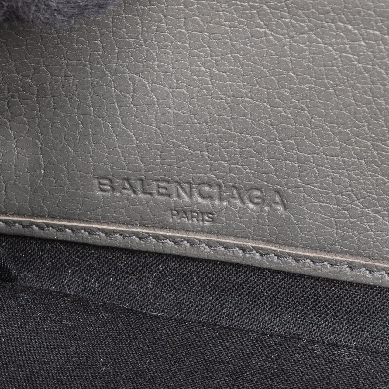 Balenciaga Grey Classic Leather Zip Wallet Divers