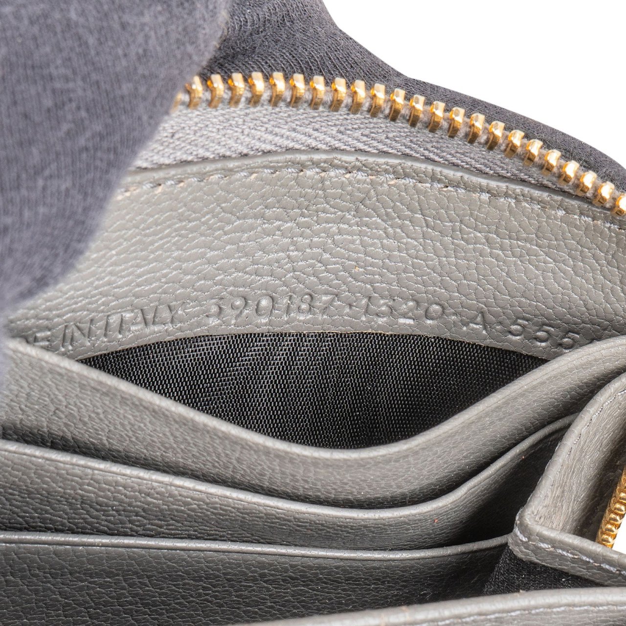 Balenciaga Grey Classic Leather Zip Wallet Divers