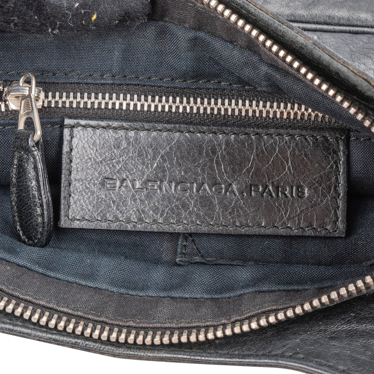 Balenciaga Black Leather City Mini Pochette Crossbody Bag Zwart