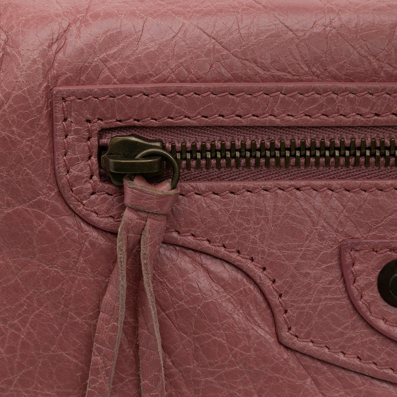 Balenciaga Lambskin Motocross Classic Envelope Clutch Roze