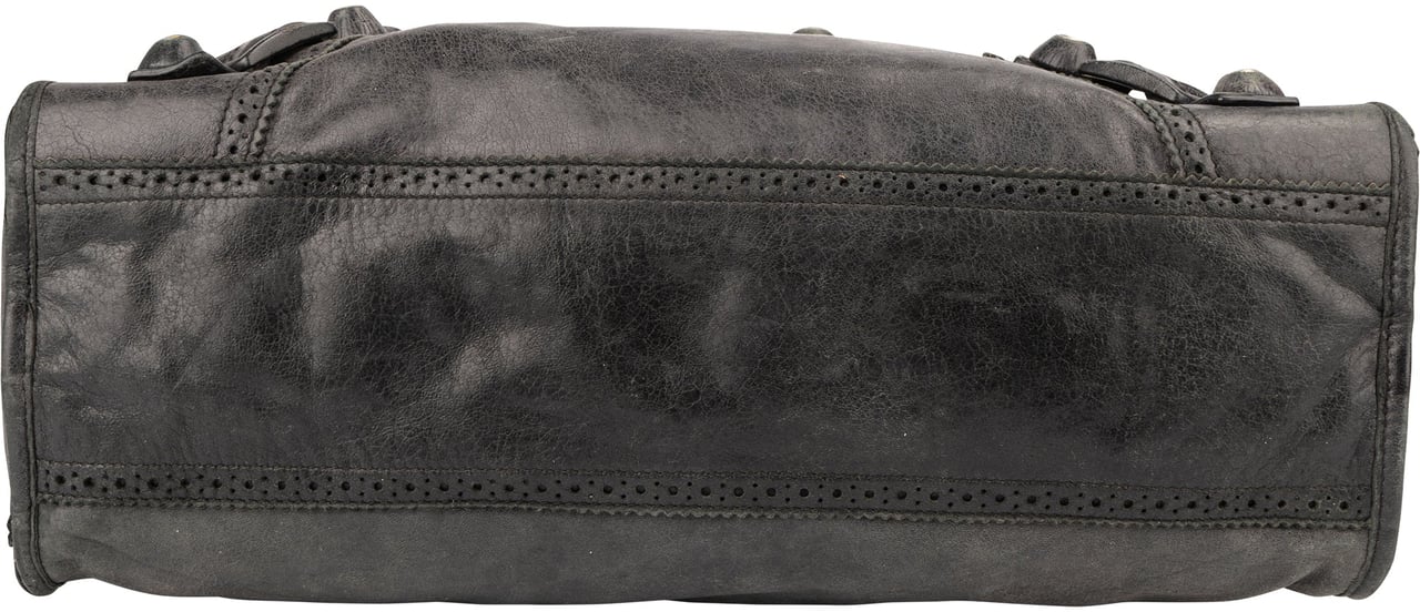Balenciaga Balenciaga Black Leather Classic City Handbag Zwart