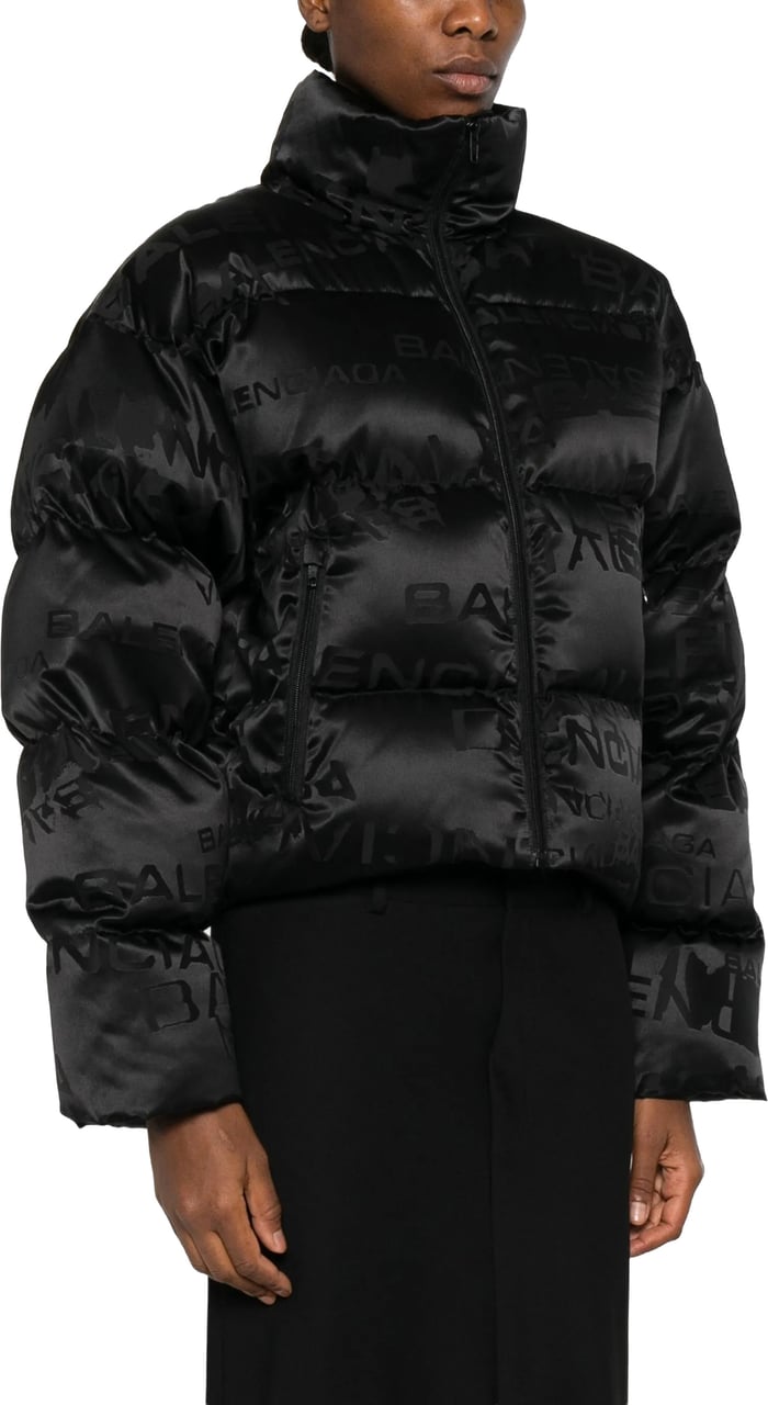 Balenciaga Black Cropped Puffer Tonal Logo Jacket Zwart