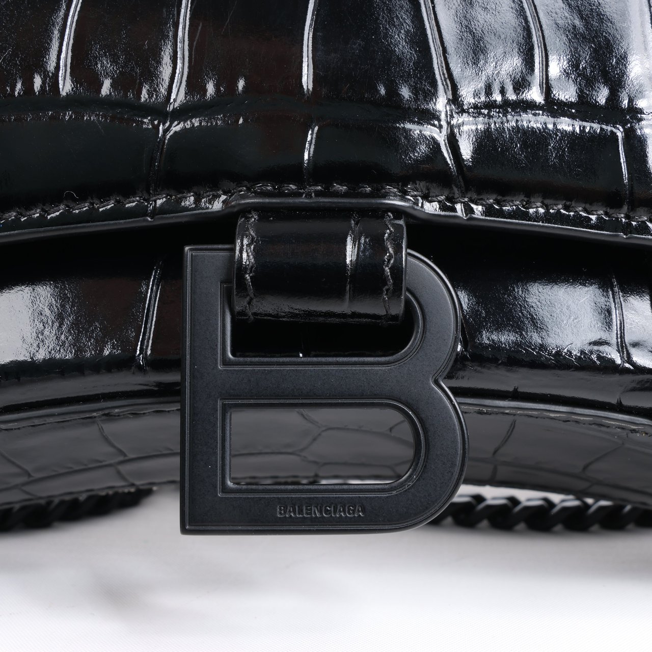 Balenciaga Balenciaga Hourglass Mock Croc Shoulder bag in Black Zwart