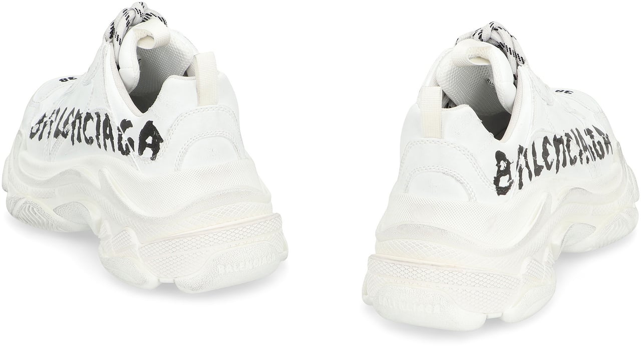 Balenciaga Triple S Low-top sneakers Wit