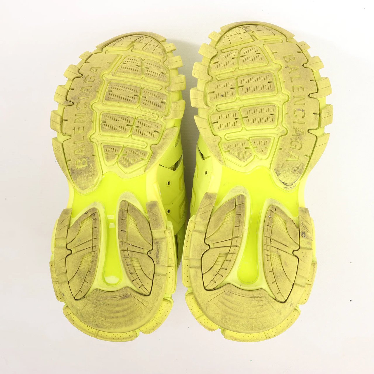 Balenciaga Balenciaga Track Cloth x Leather Sneakers in Neon Yellow 542023, Size 43 EU Geel