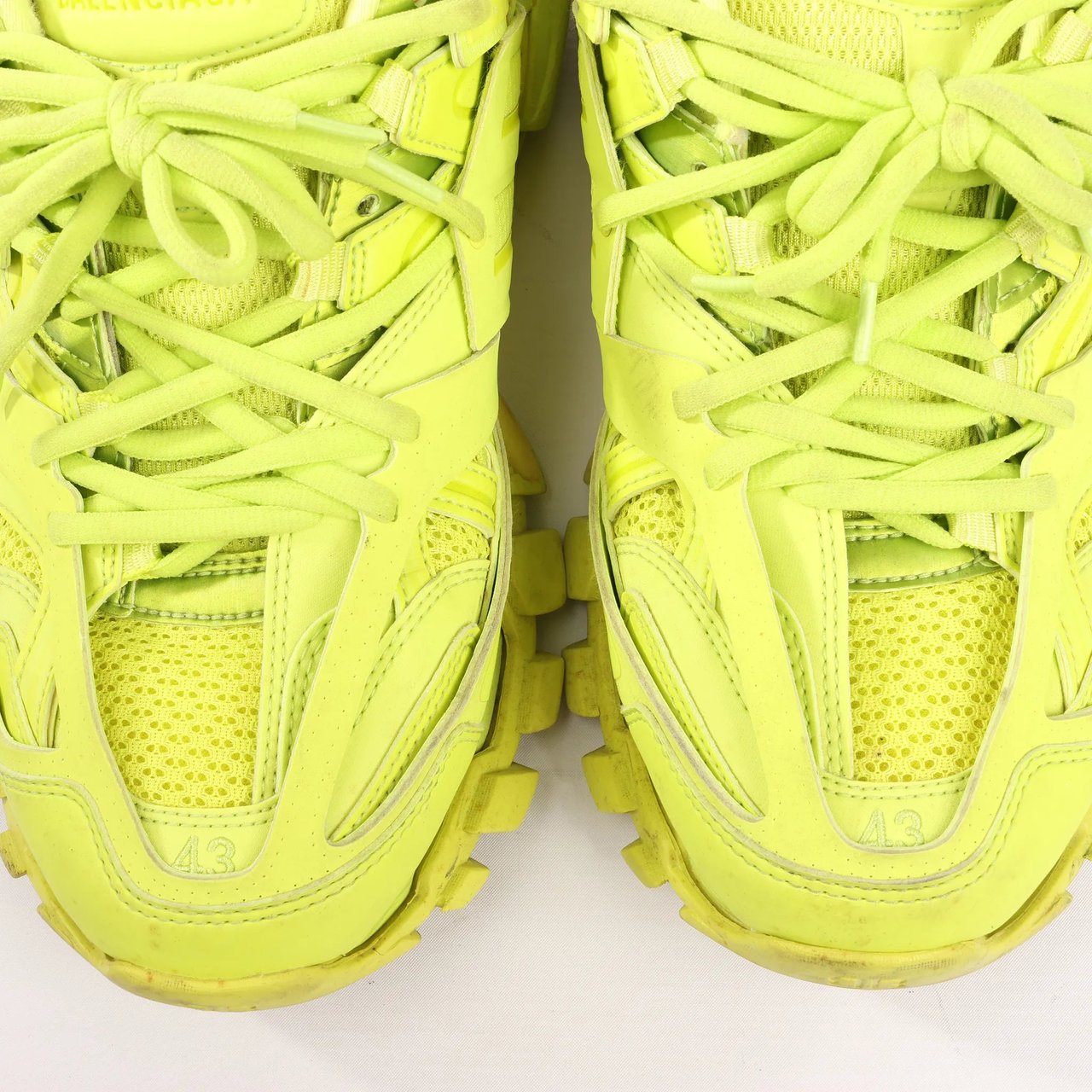 Balenciaga Balenciaga Track Cloth x Leather Sneakers in Neon Yellow 542023, Size 43 EU Geel