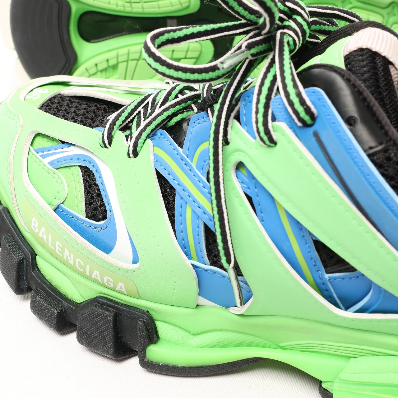 Balenciaga Track Panel Style Mesh and Nylon Sneakers in Green x Black, Size 36 EU Groen