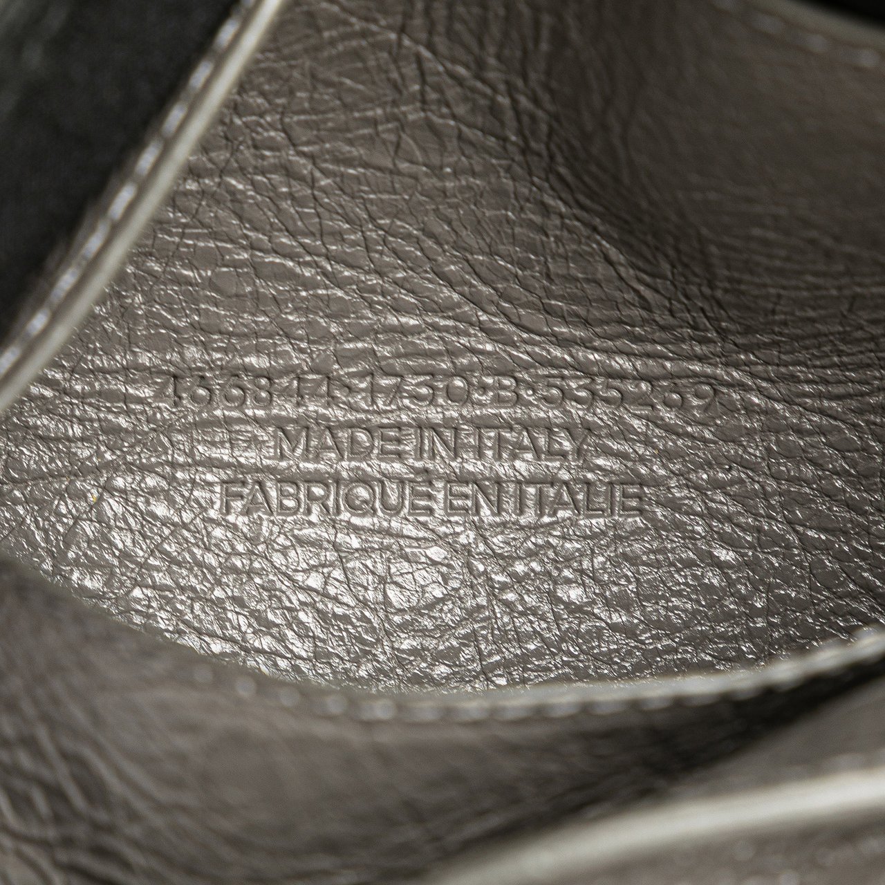 Balenciaga Leather Arena Air Hobo Grijs