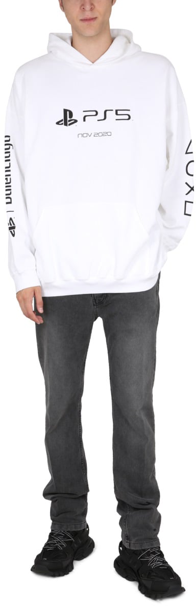 Balenciaga Traditional Fit Jeans with Patch Logo Detail Blauw