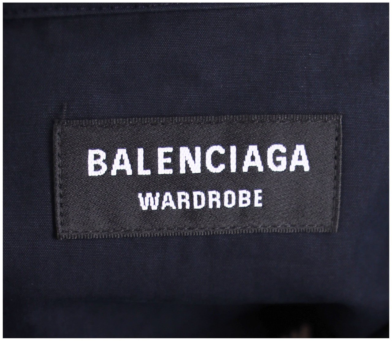 Balenciaga Barcode Logo Shirt Zwart