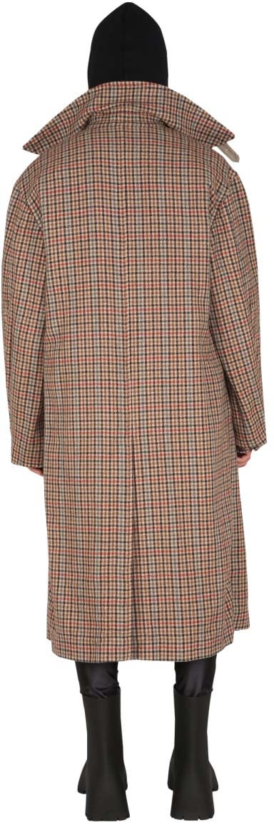 Balenciaga Reversible Oversized Trench Coat with Contemporary Design Neutraal
