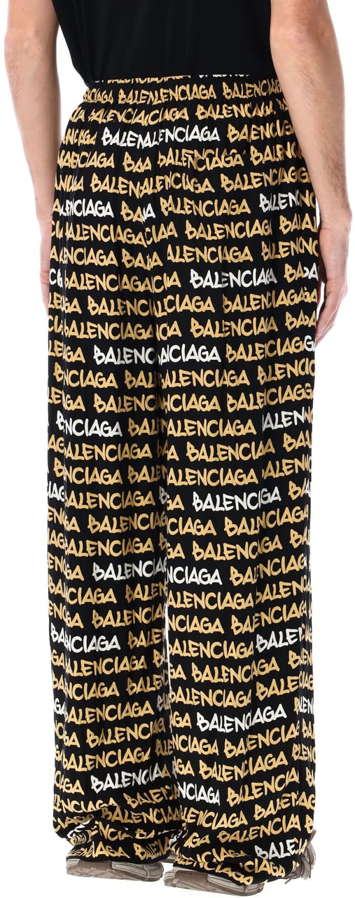 Balenciaga Allover logo pants Zwart