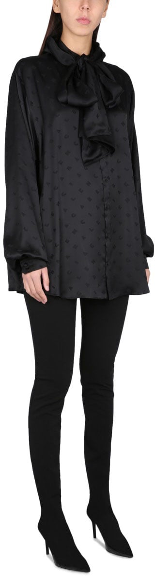 Balenciaga Skinny Leg Jeans with Button Closure Zwart