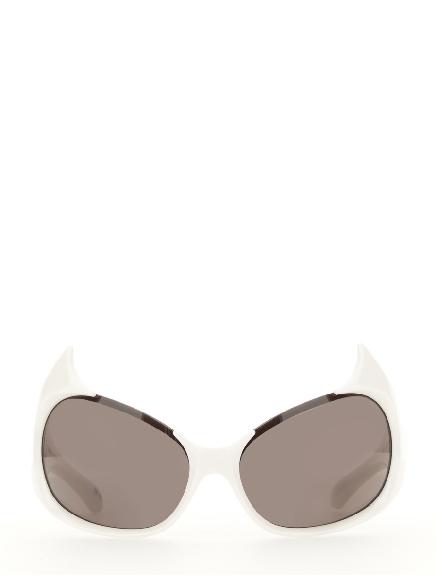 Balenciaga Cat-Eye Sunglasses with Distinct Side Logo Grijs