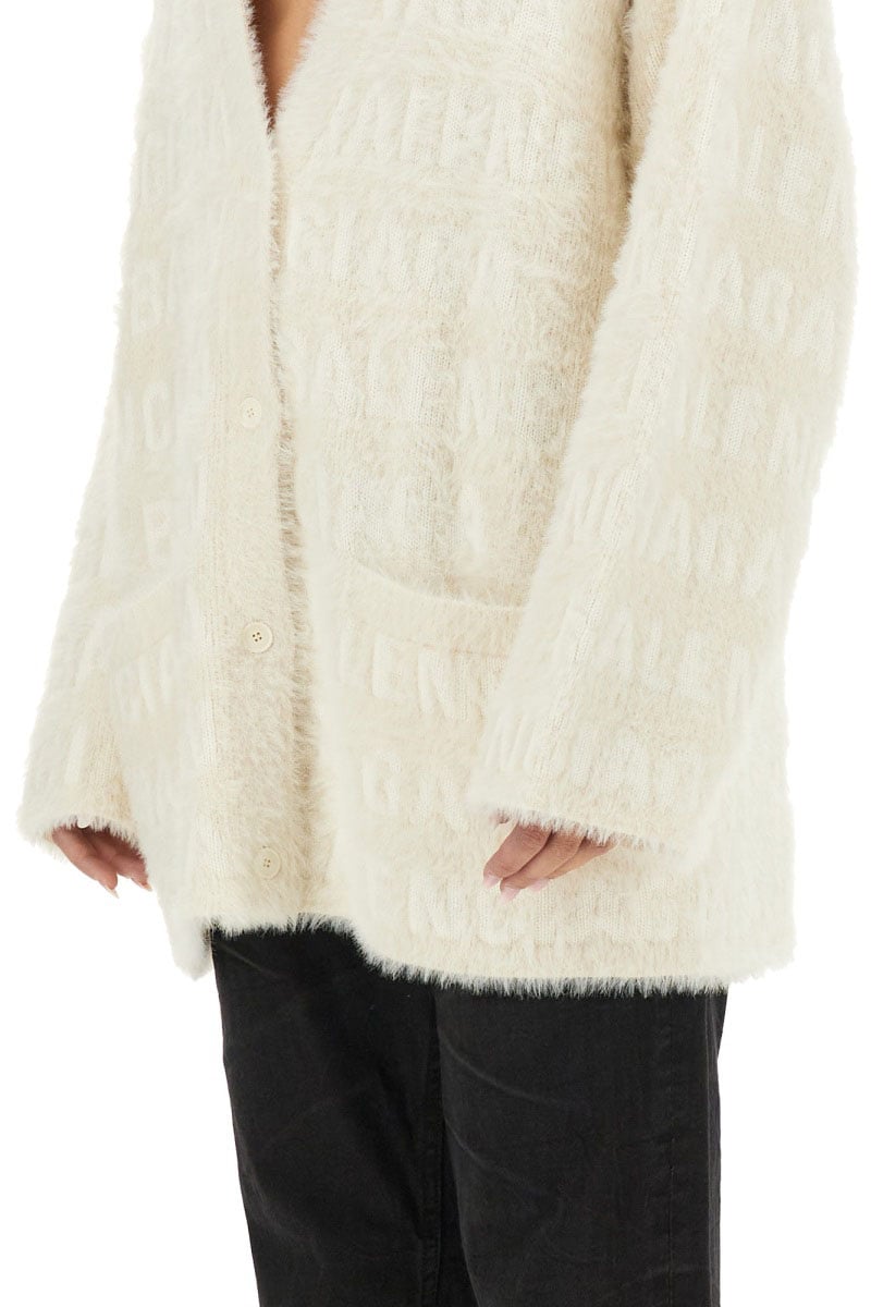 Balenciaga Oversized V-Neck Cardigan with Relaxed Fit Neutraal