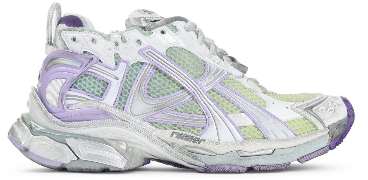 Balenciaga Runner Sneakers Divers