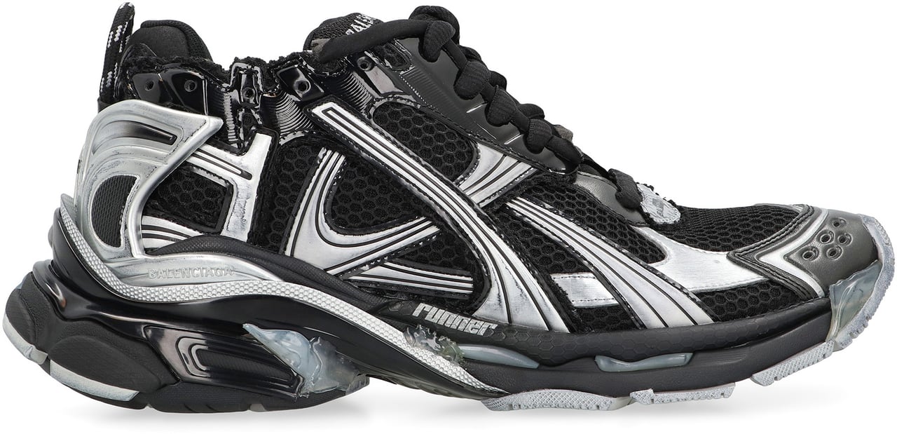 Balenciaga Sneaker Runner in mesh and nylon Zwart