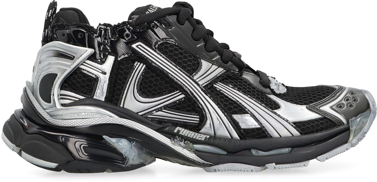 Balenciaga Sneaker Runner in mesh and nylon Zwart