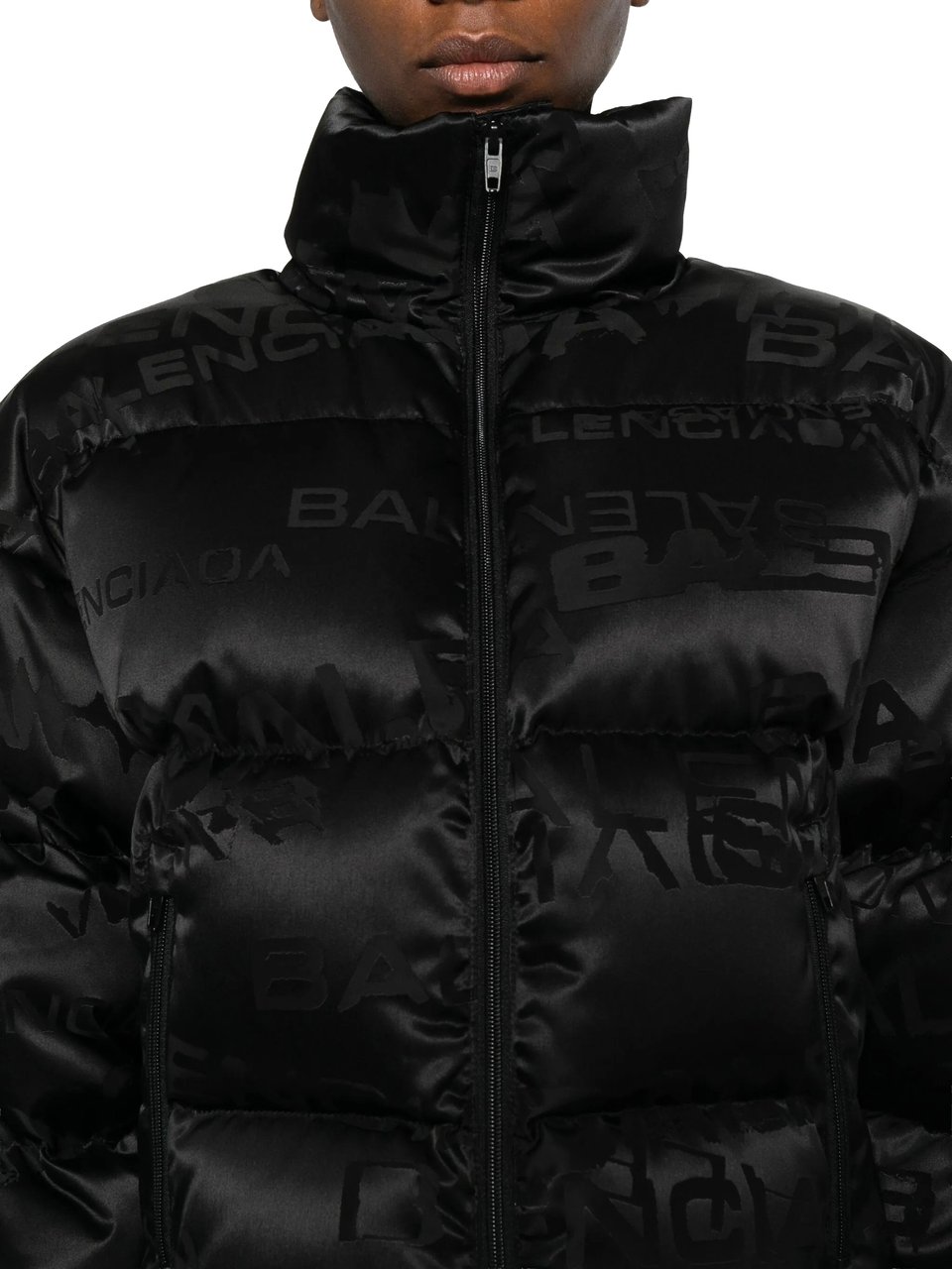 Balenciaga Black Cropped Puffer Tonal Logo Jacket Zwart
