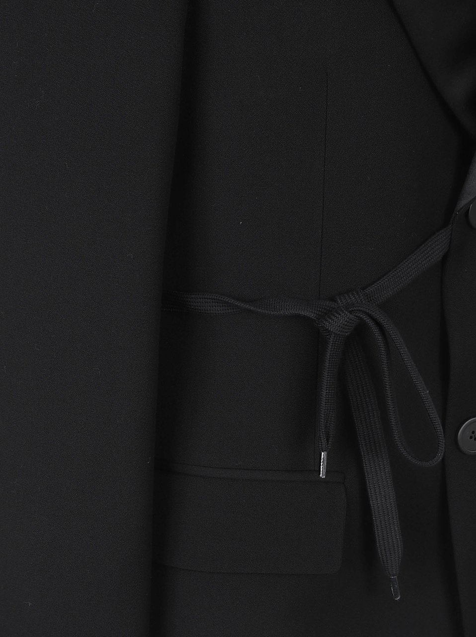 Balenciaga Asymmetrical Black Wool Blazer with Satin Lapel Zwart