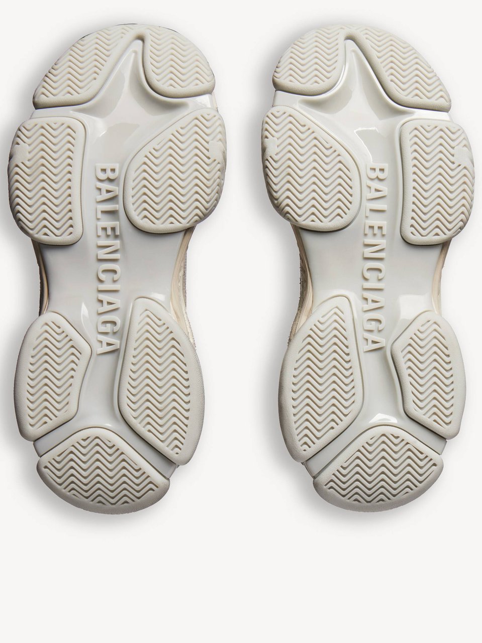 Balenciaga Neutral Triple S 2 Chunky Sneakers Grijs