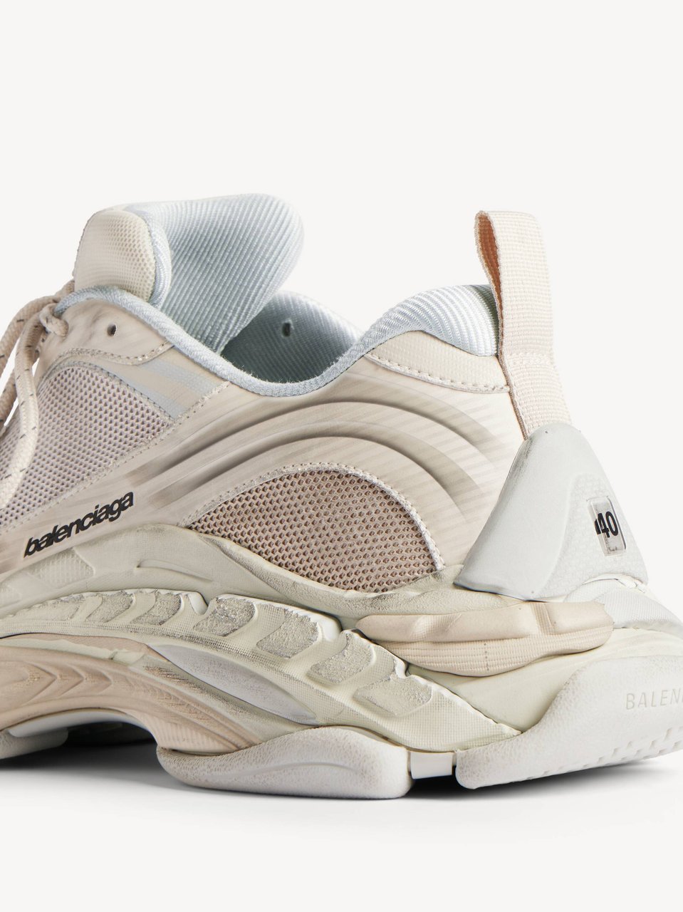 Balenciaga Neutral Triple S 2 Chunky Sneakers Grijs