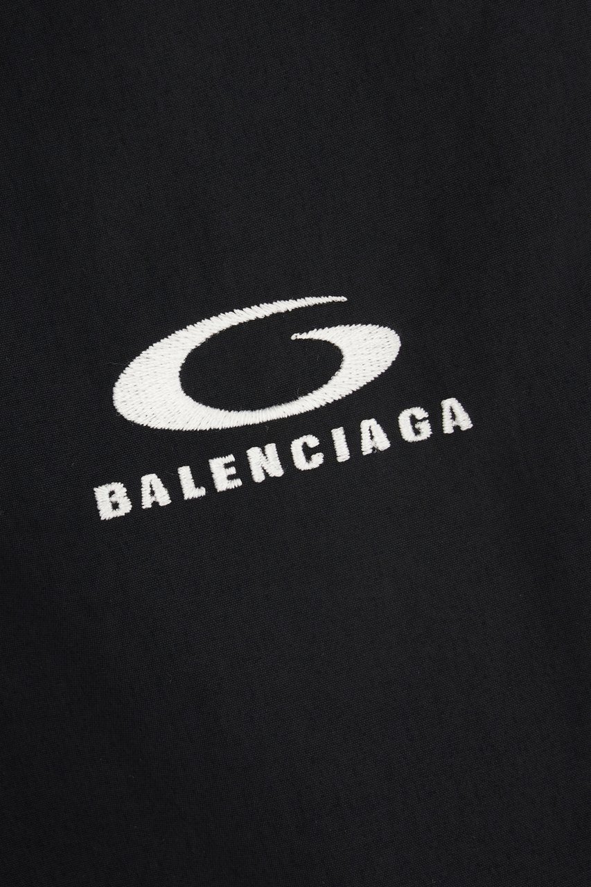 Balenciaga Balenciaga Black nylon bermuda shorts Zwart