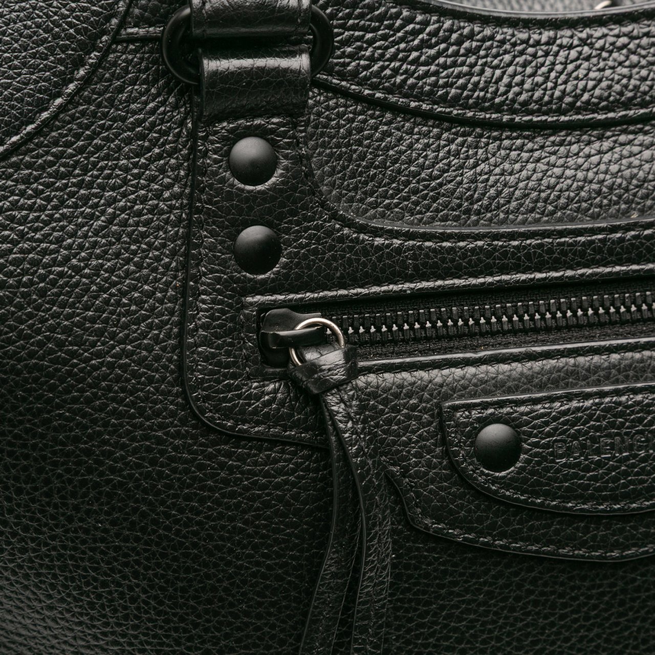 Balenciaga Medium Grained Calfskin Neo Classic City Satchel Zwart