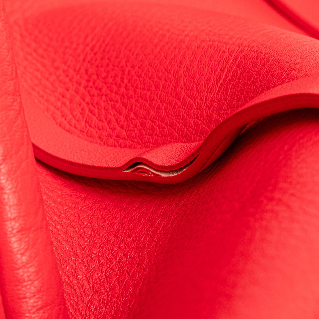 Balenciaga Leather Everyday Tote S Rood