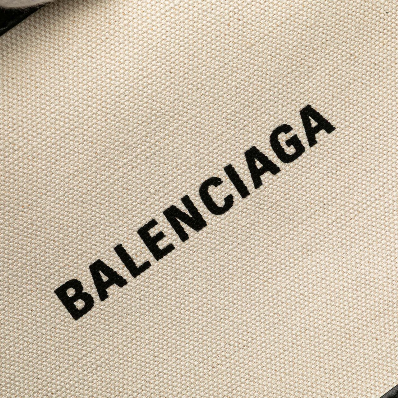 Balenciaga M Canvas Navy Clip Clutch Wit