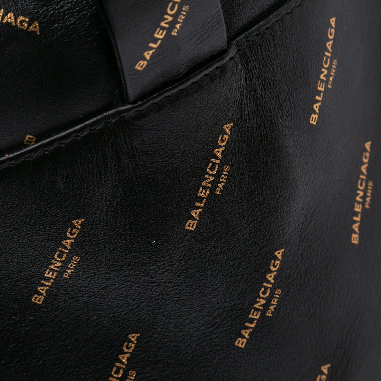 Balenciaga M Lambskin Allover Logo Bazar Shopper Satchel Zwart