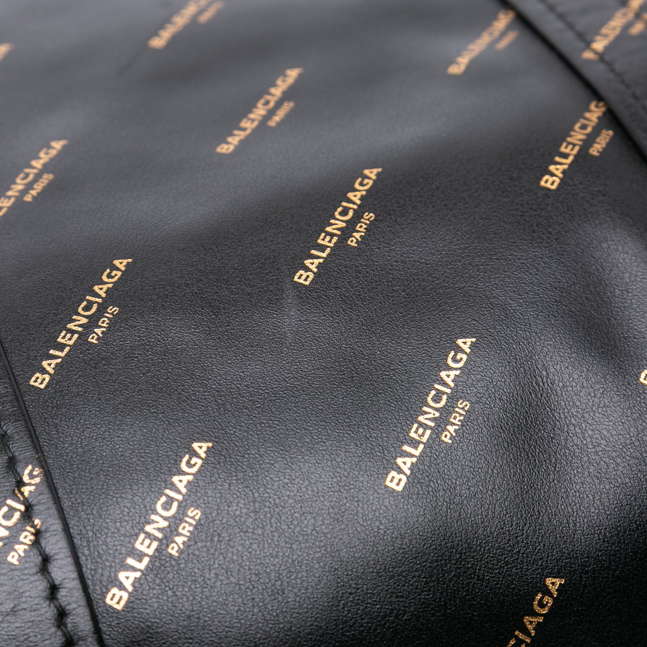 Balenciaga M Lambskin Allover Logo Bazar Shopper Satchel Zwart