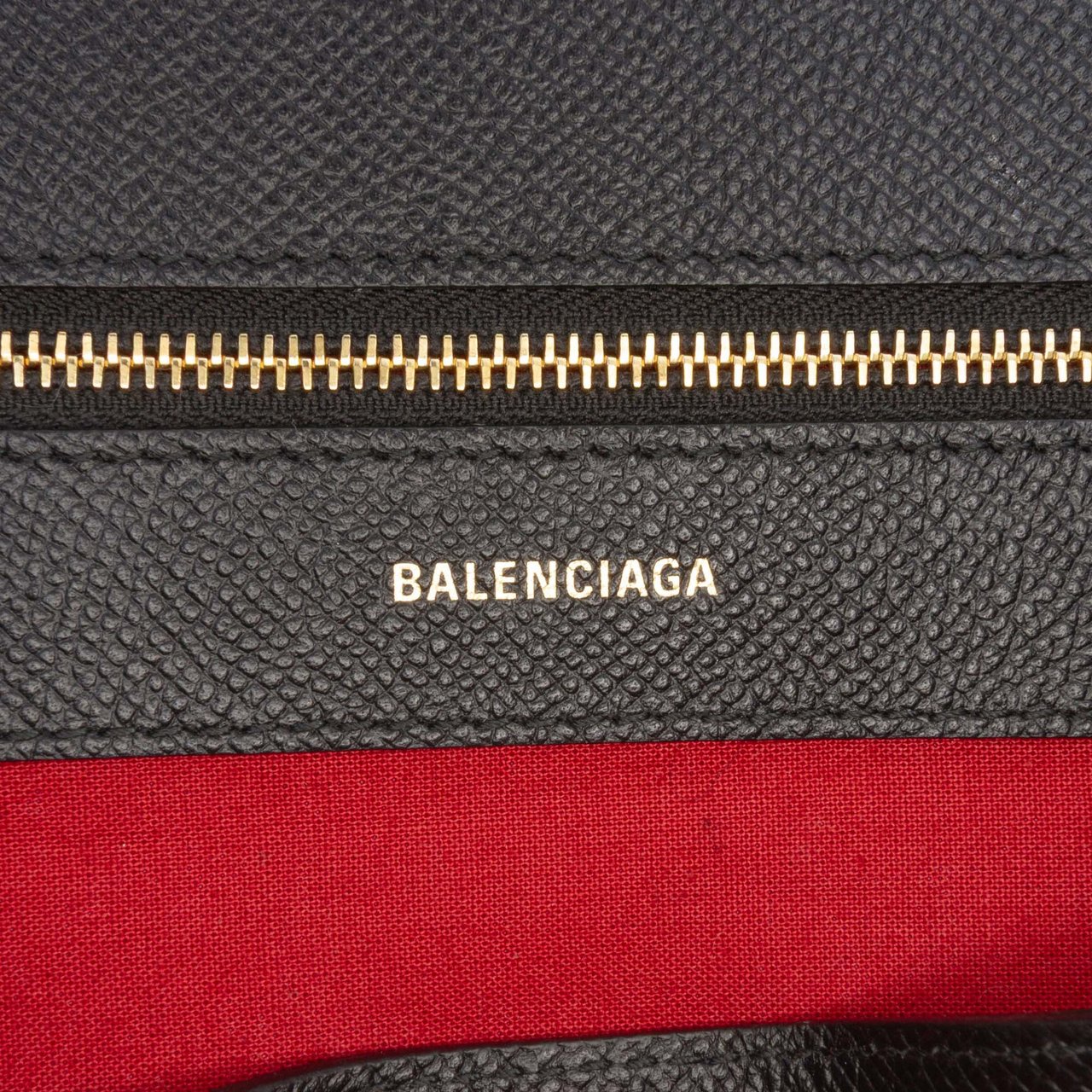 Balenciaga M Grained Calfskin Ville Top Handle Bag Zwart